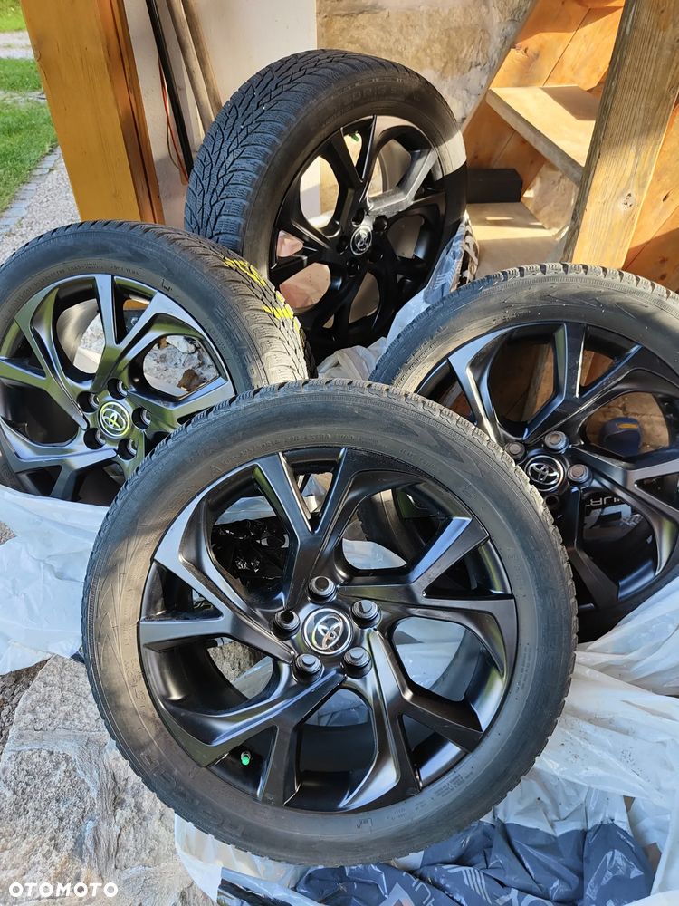 Toyota C-HR - 27