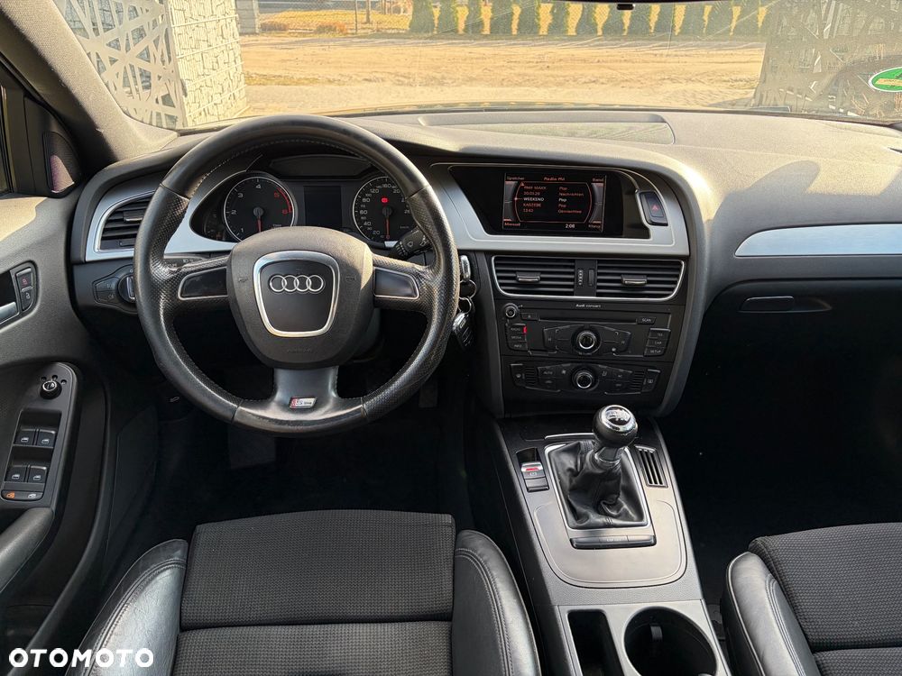 Audi A4 Avant 2.0 TDI DPF S line Sportpaket - 9