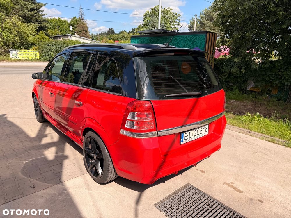 Opel Zafira - 27