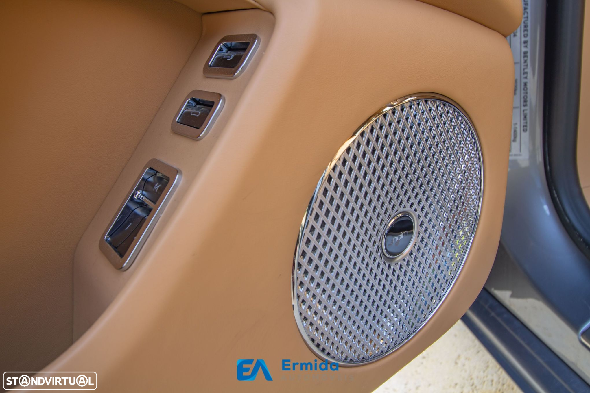 Bentley Flying Spur - 45