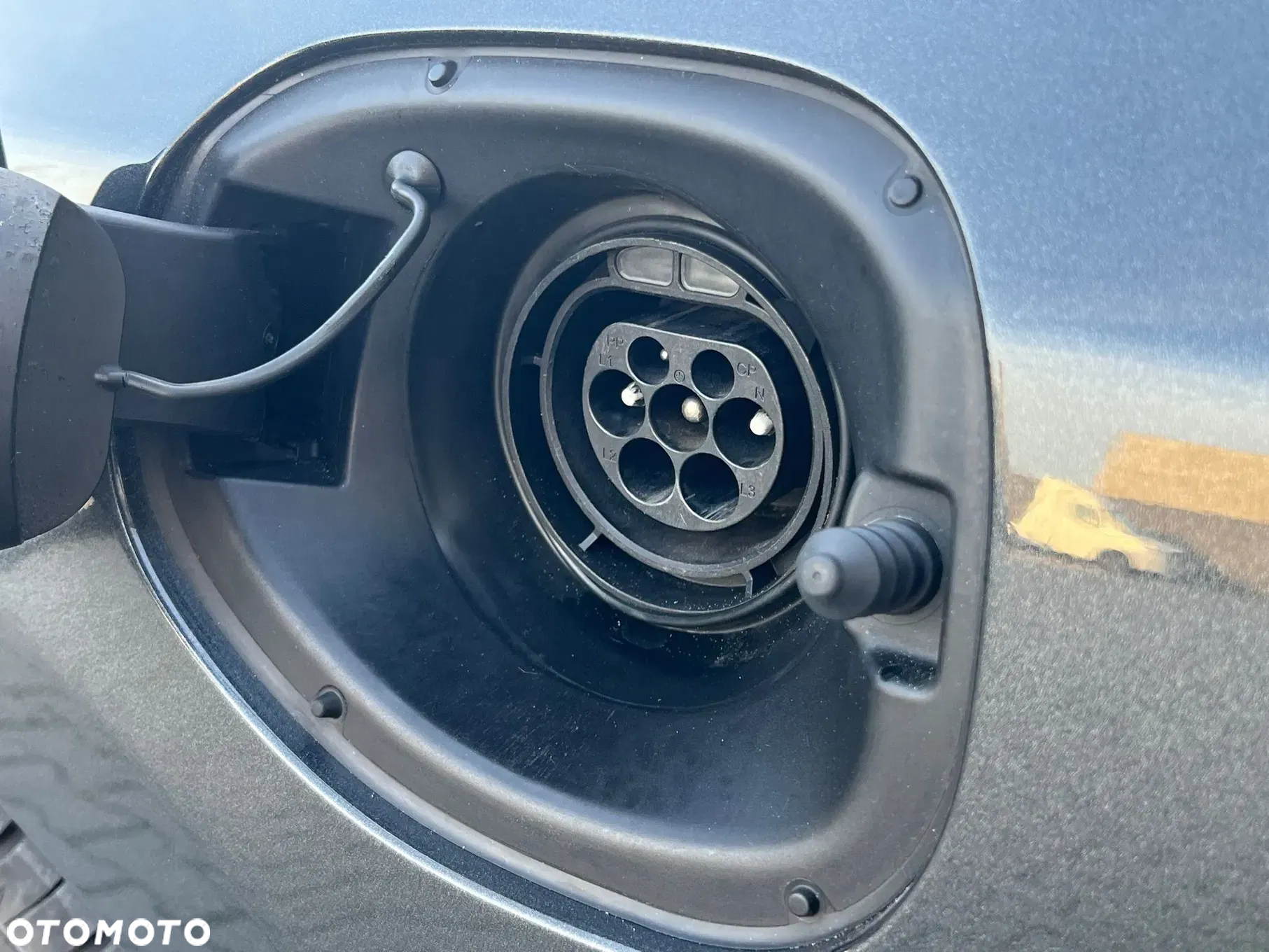Volvo V60 D6 AWD Plug-in Hybrid Summum - 33