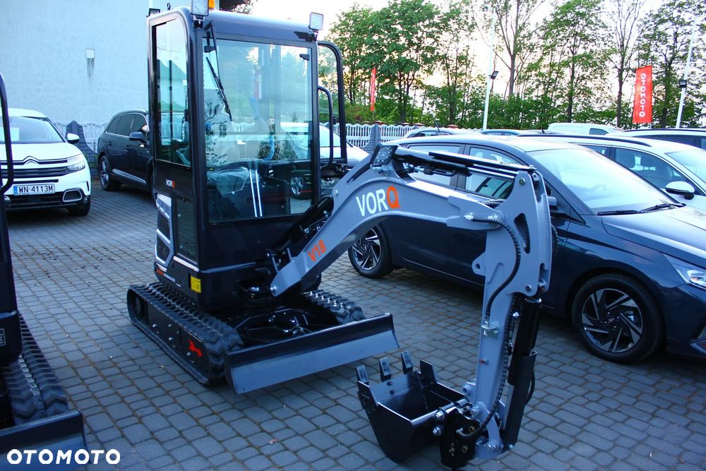 Inny VORQ V18 /KUBOTA /PARKER / 1.8T / KABINA /  ZESTAW ŁYŻEK / - 1