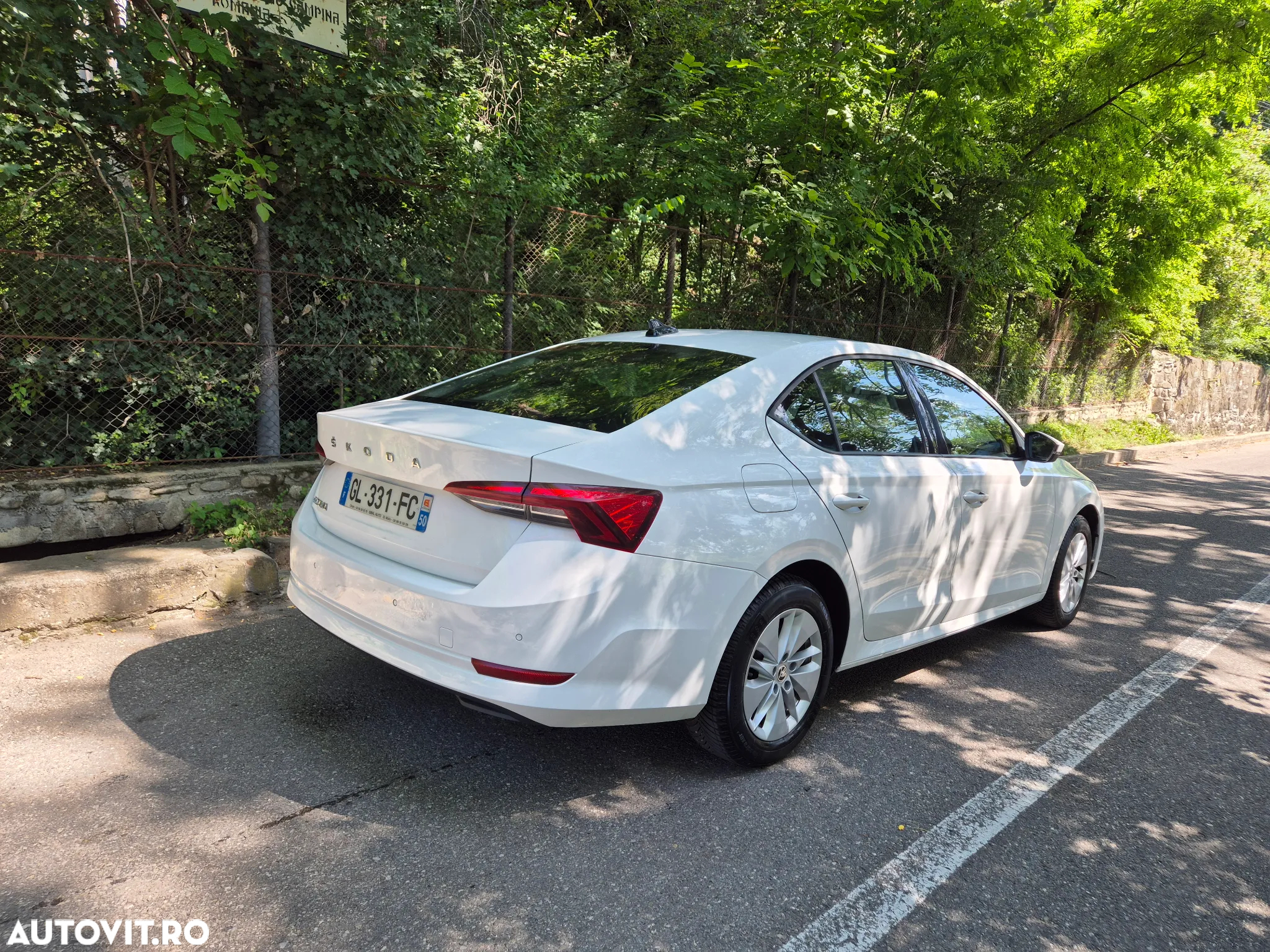 Skoda Octavia 2.0 TDI DSG Ambition - 31