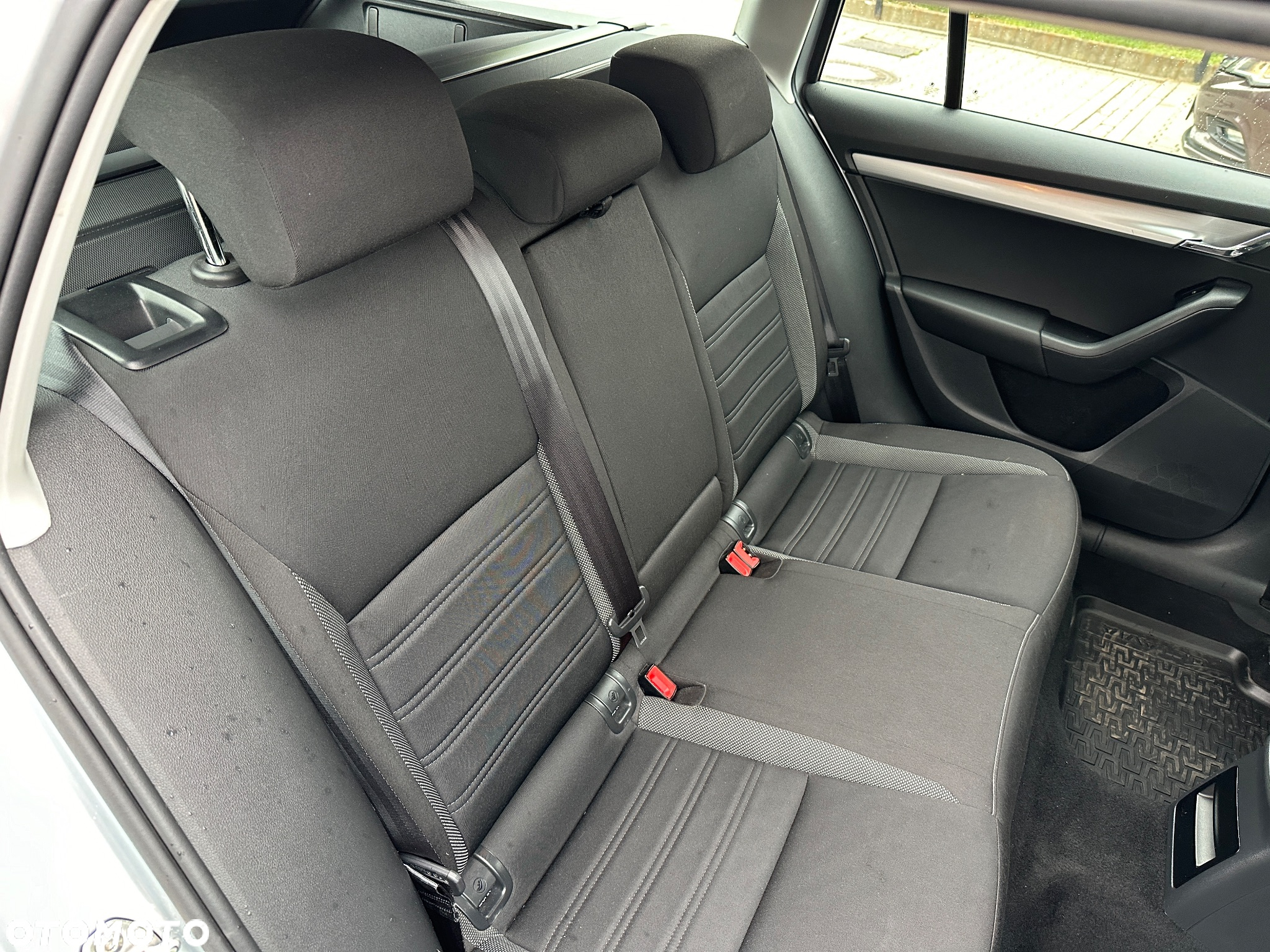 Skoda Octavia 1.6 TDI Ambition - 6