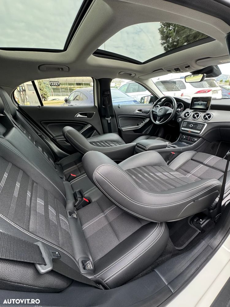 Mercedes-Benz GLA 200 d 4MATIC 7G-DCT Style - 12