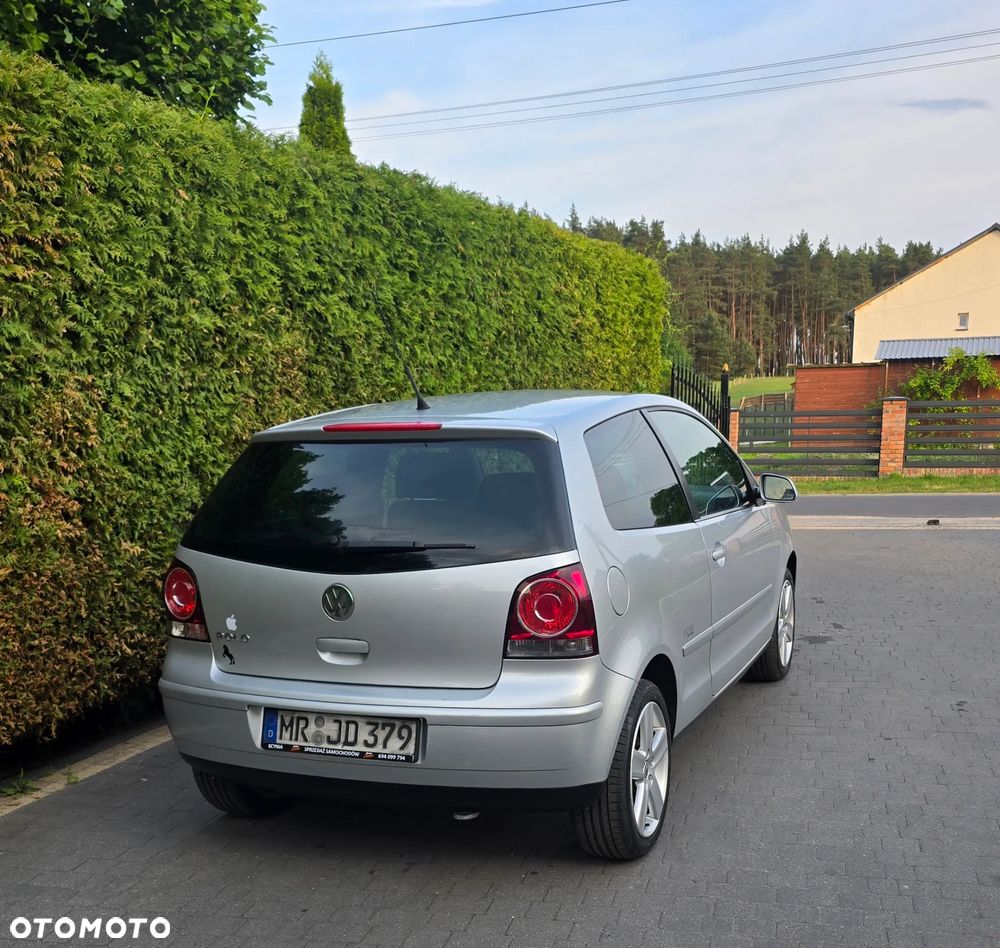 Volkswagen Polo 1.2 Blue Motion Technology Team - 4