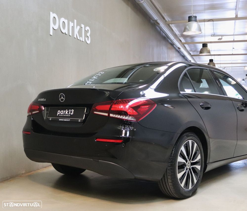 Mercedes-Benz A 180 Limousine d Style Aut. - 5