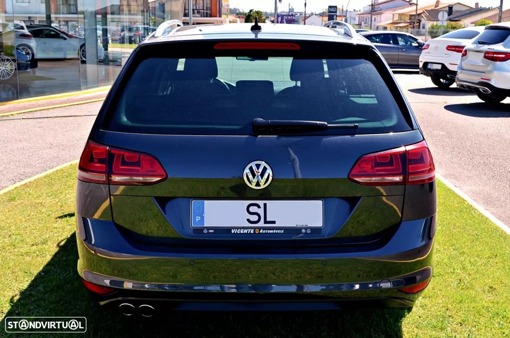 VW Golf Variant - 37