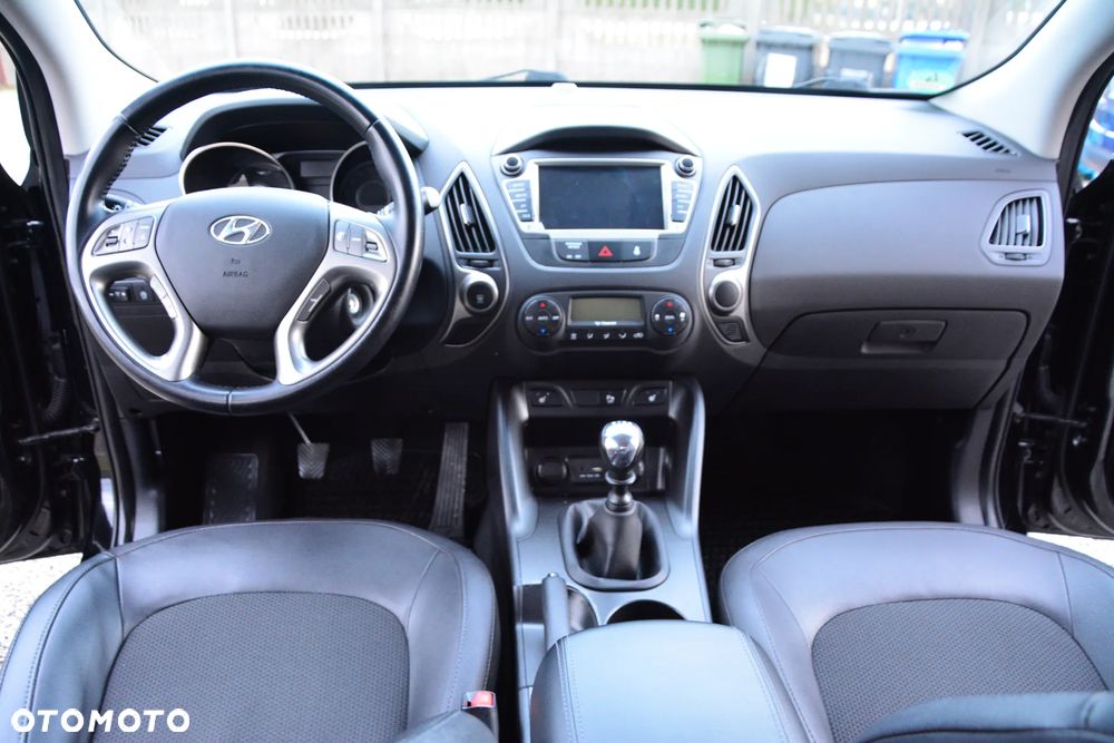 Hyundai ix35 1.6 2WD blue Trend - 32