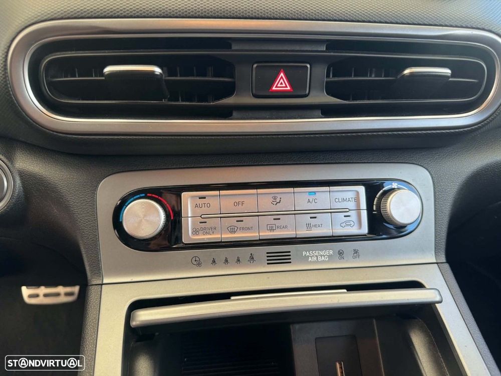 Hyundai Kauai 64 kWh Premium - 17