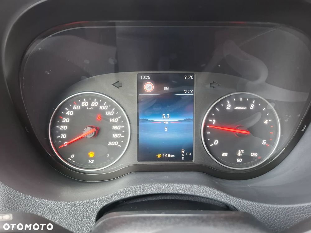 Mercedes-Benz Sprinter 319 CDI Furgon PRO długi 4325 mm L3H2 - 25