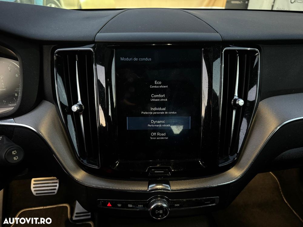 Volvo XC 60 T5 AWD Geartronic RDesign - 31