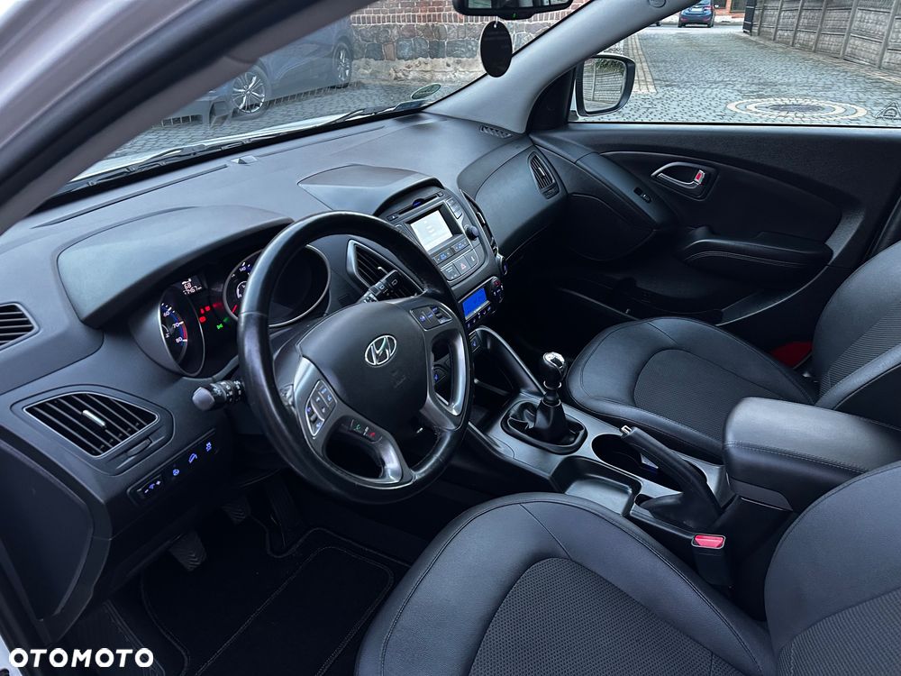 Hyundai ix35 1.6 GDI Premium 2WD - 25