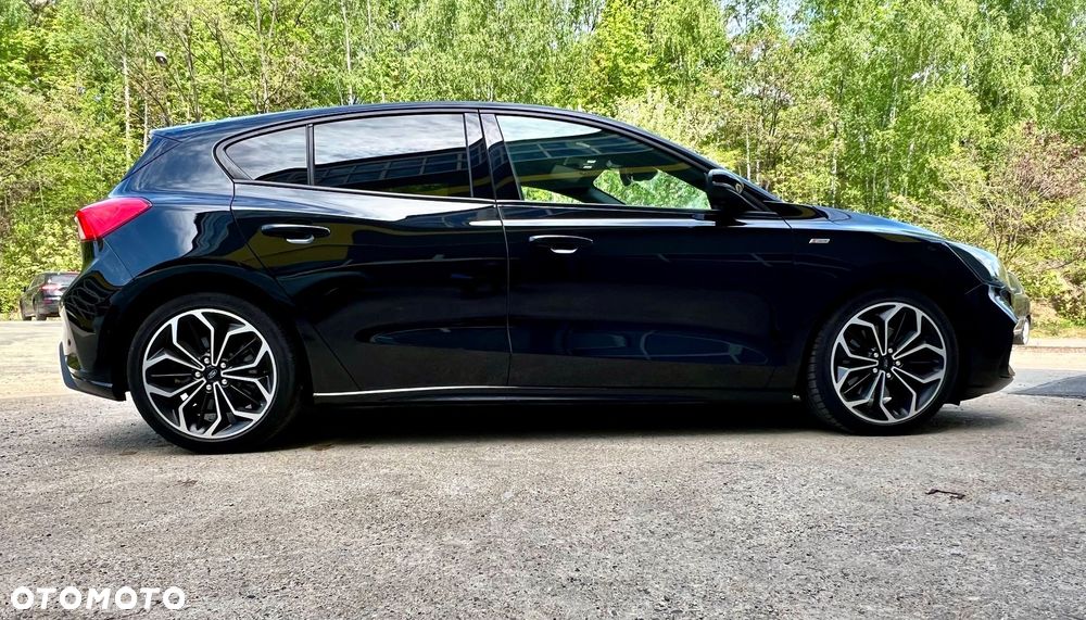 Ford Focus 2.0 EcoBlue STart-Stopp-System ST-LINE - 2