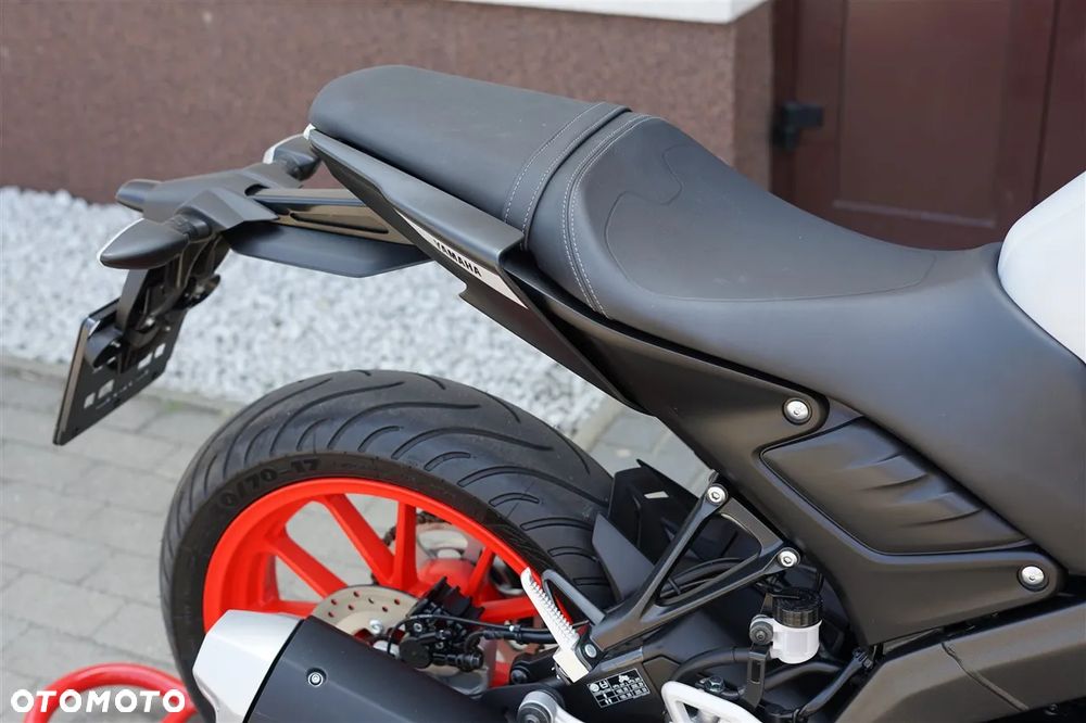 Yamaha MT - 5