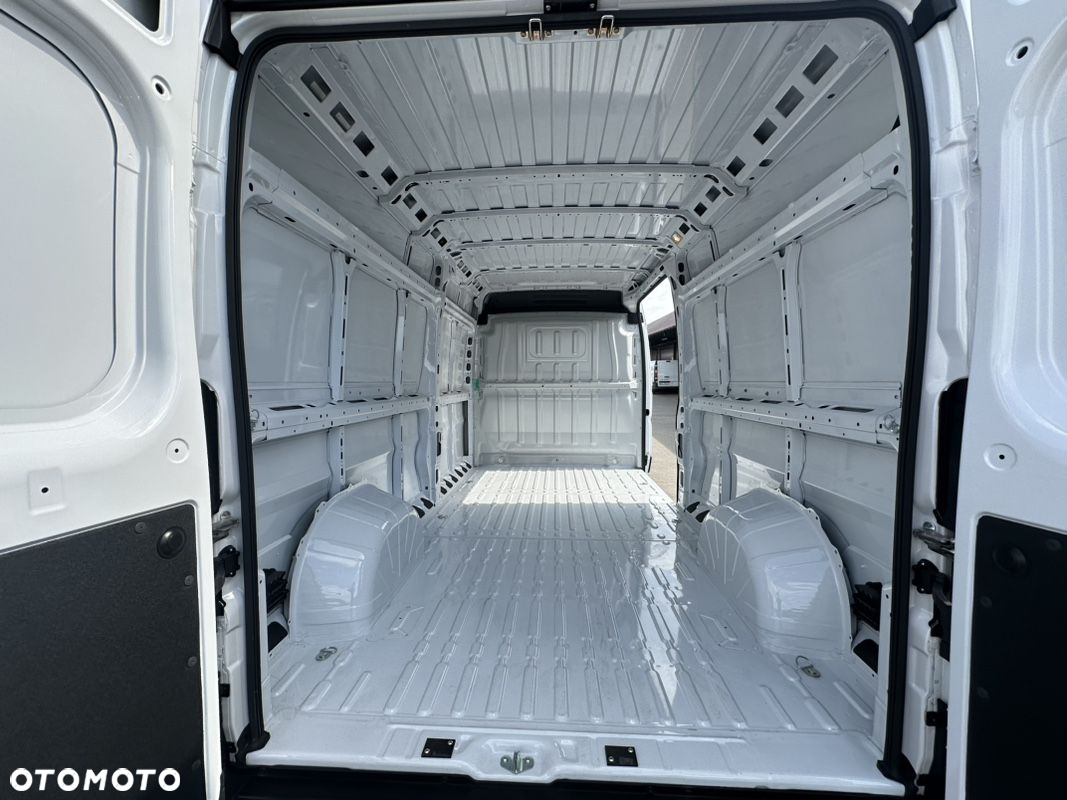 Opel Movano - 35
