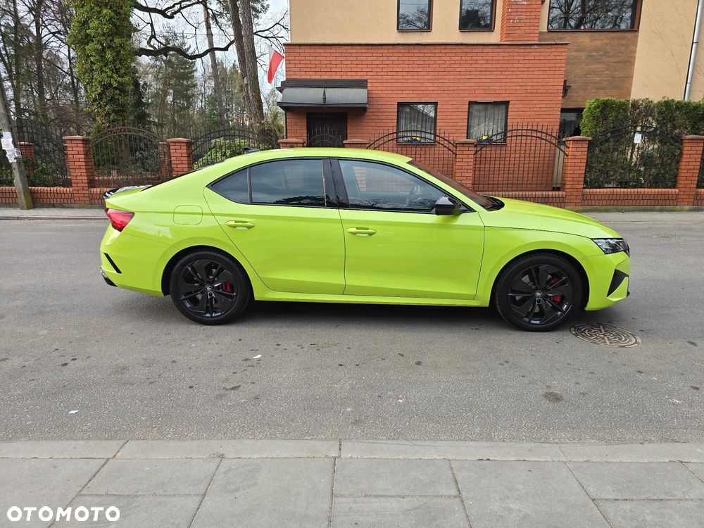 Skoda Octavia 2.0 TSI RS DSG - 14