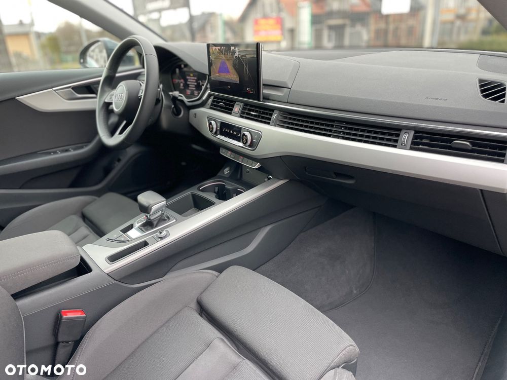 Audi A4 Avant 40 TDI S tronic - 23