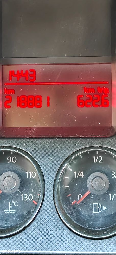 Volkswagen Passat 1.9 TDI Trendline - 20