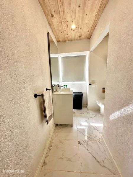 Casa T1 em Odiaxere Renovada - Grande imagem: 5/12