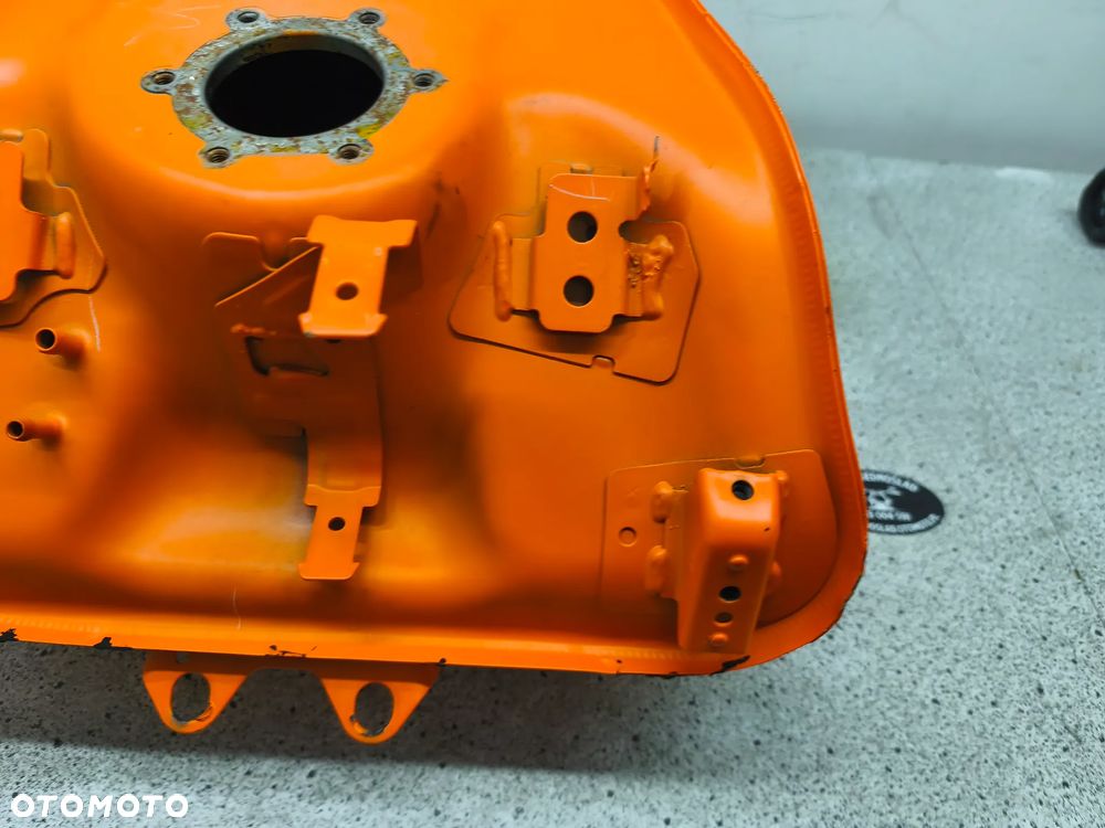 Bak, zbiornik paliwa KTM 390 Duke 24- - 32
