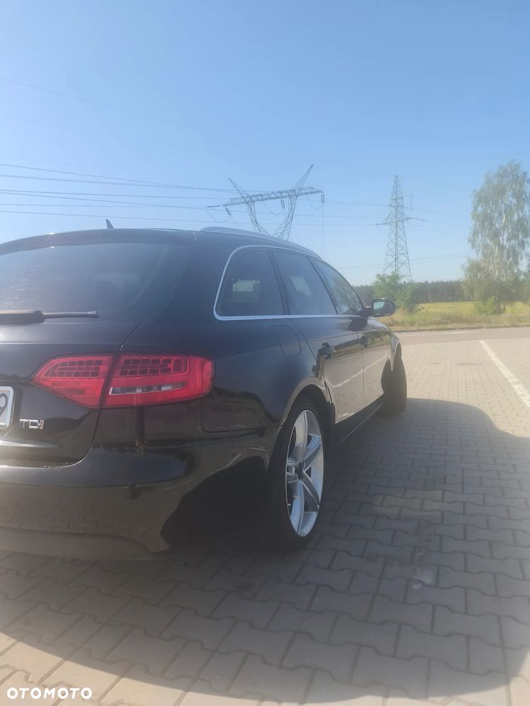 Audi A4 Avant 2.0 TDI - 5