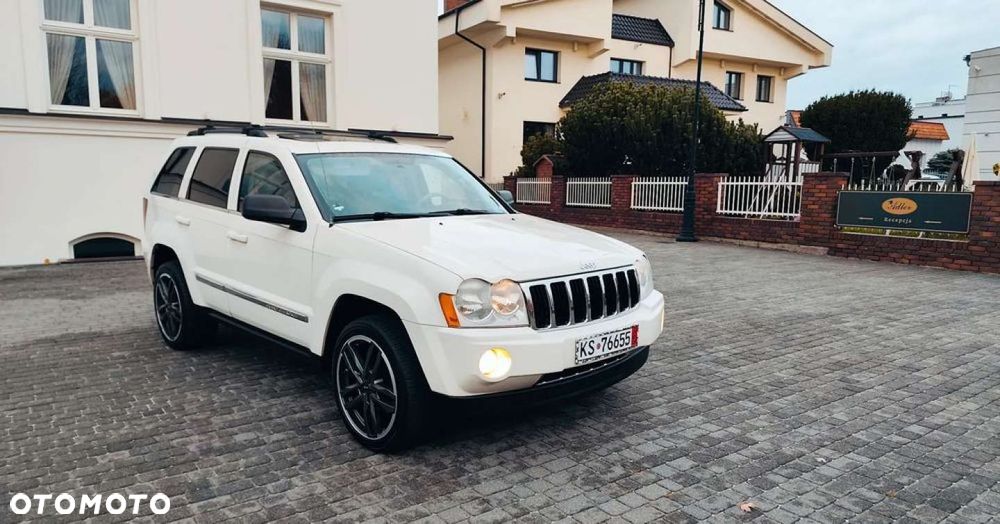 Jeep Grand Cherokee - 27