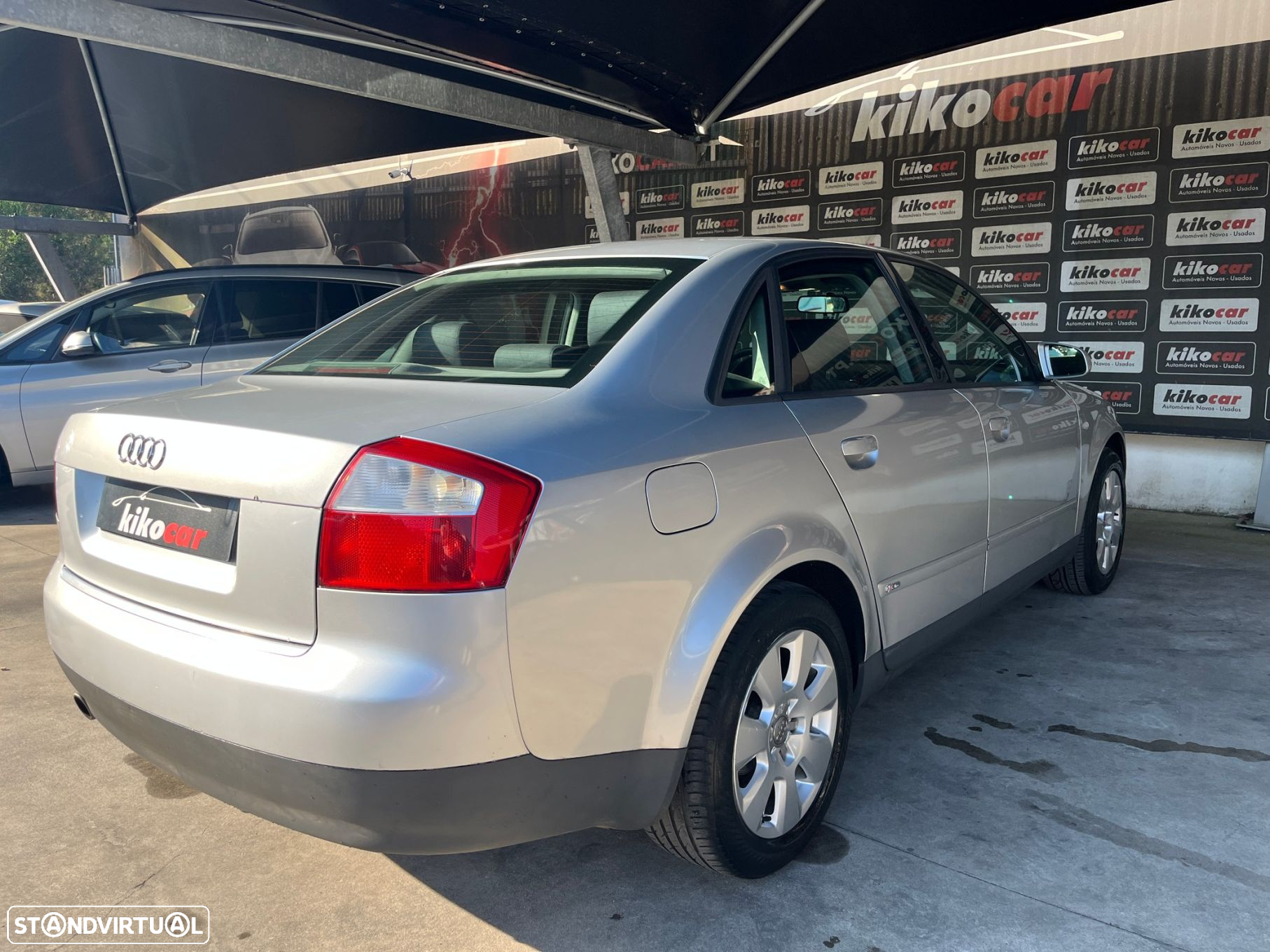 Audi A4 1.6 - 7