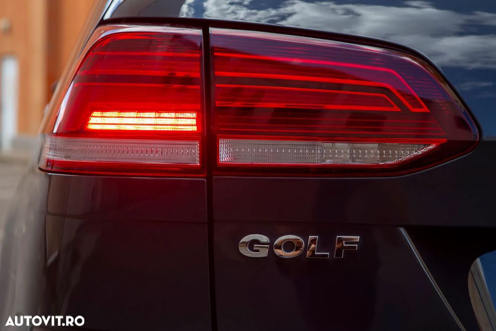 Volkswagen Golf 1.0 TSI Trendline - 19