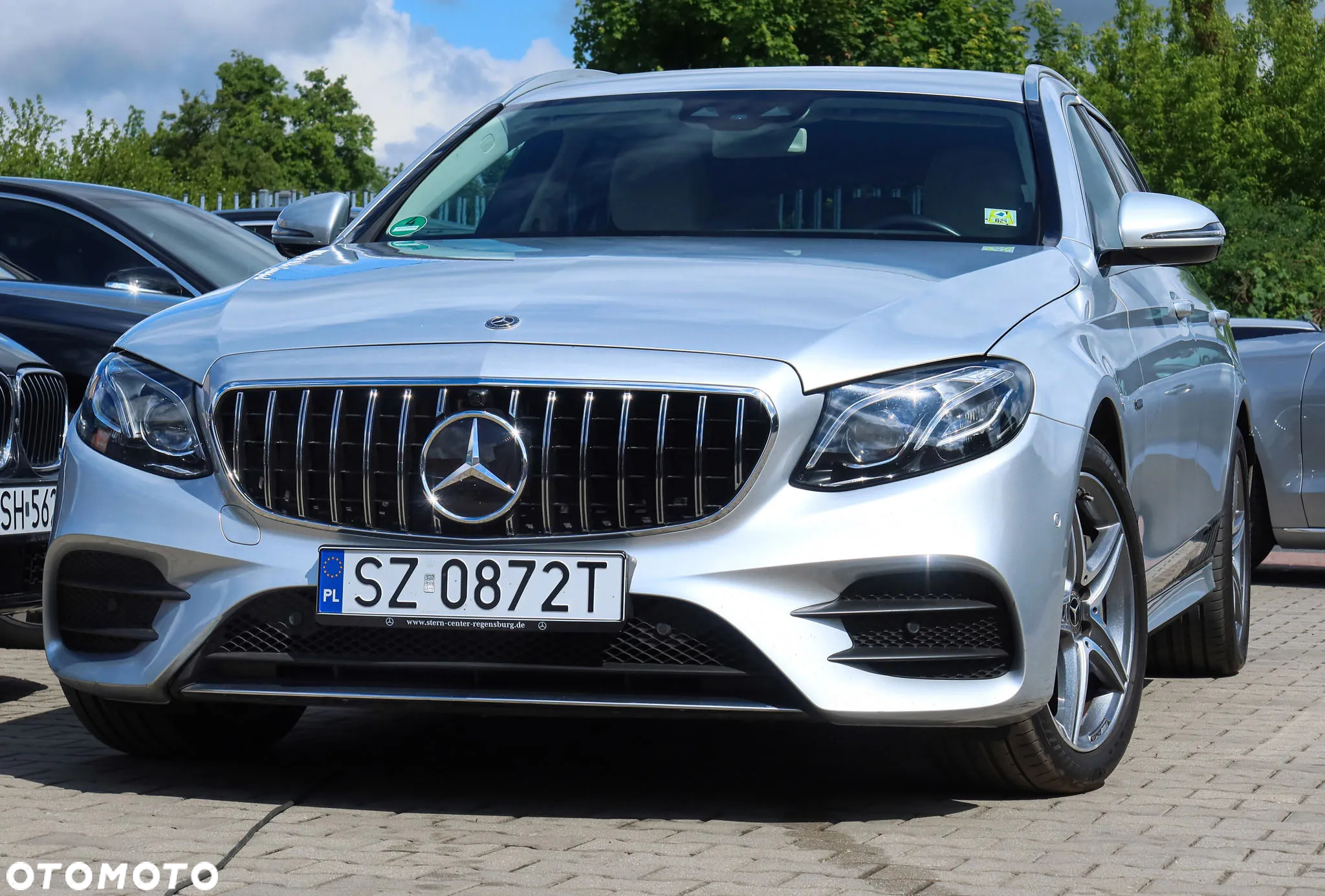 Mercedes-Benz Klasa E 300 de AMG - 2