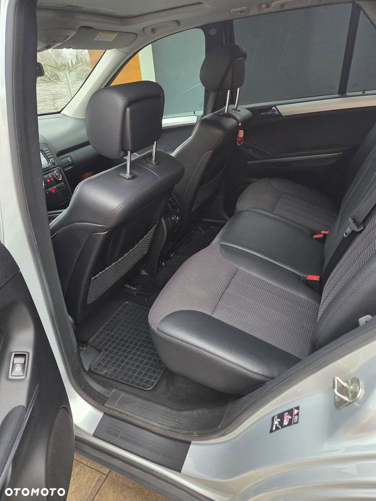 Mercedes-Benz ML - 7