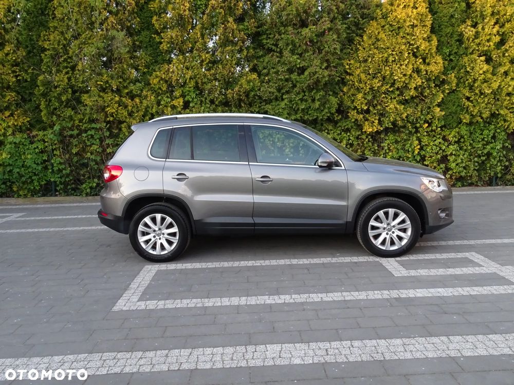Volkswagen Tiguan - 5