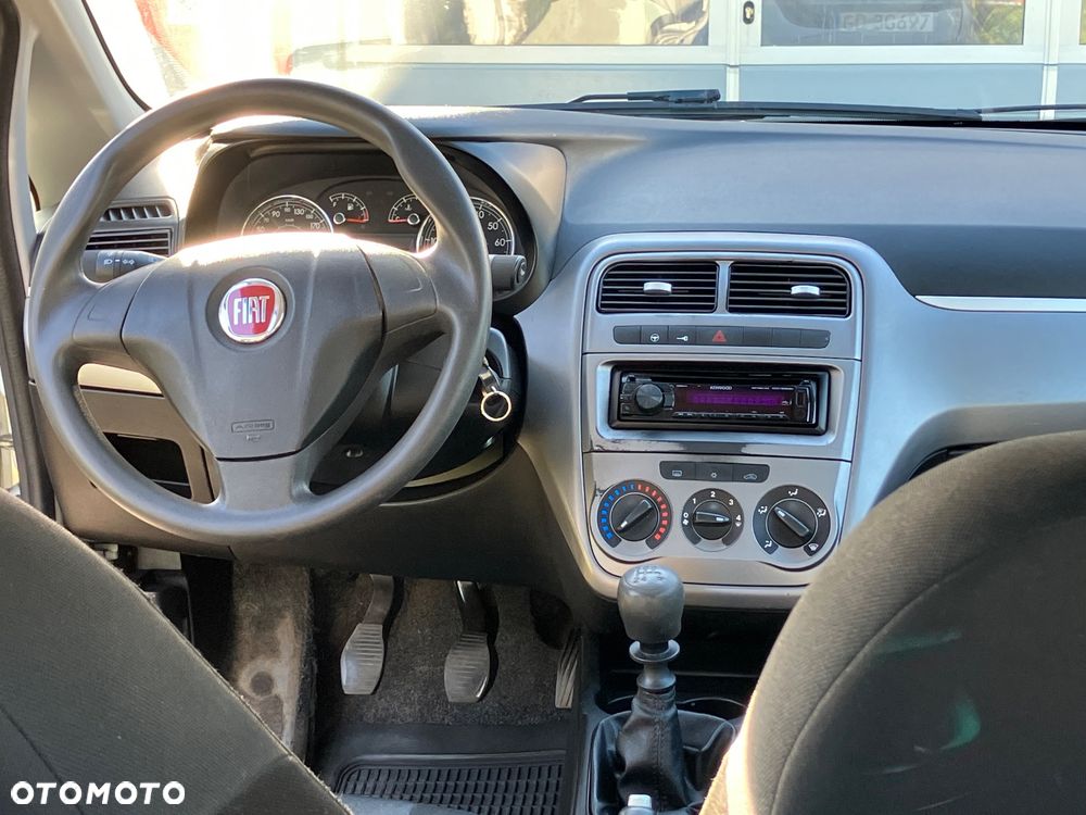 Fiat Punto 2012 - 15