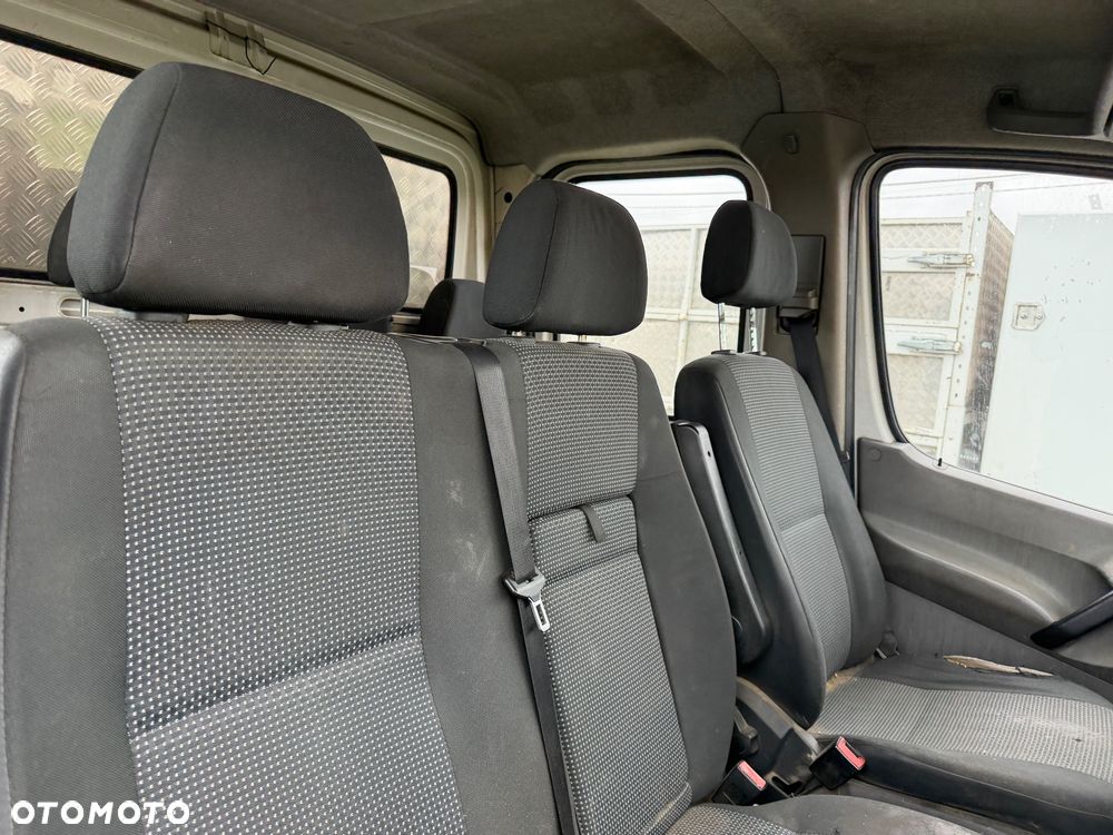 Mercedes-Benz Sprinter - 19