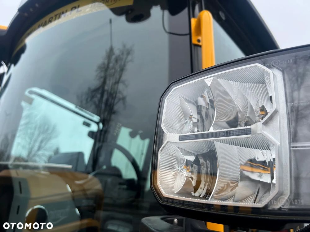 JCB Fastrac 4220 ICON | DEMO |220 KM |2022 ROK - 20
