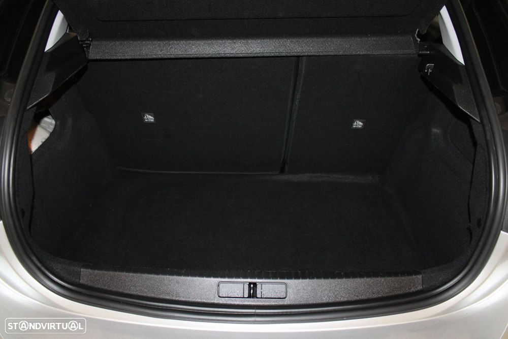 Opel Corsa 1.2 T Elegance - 25