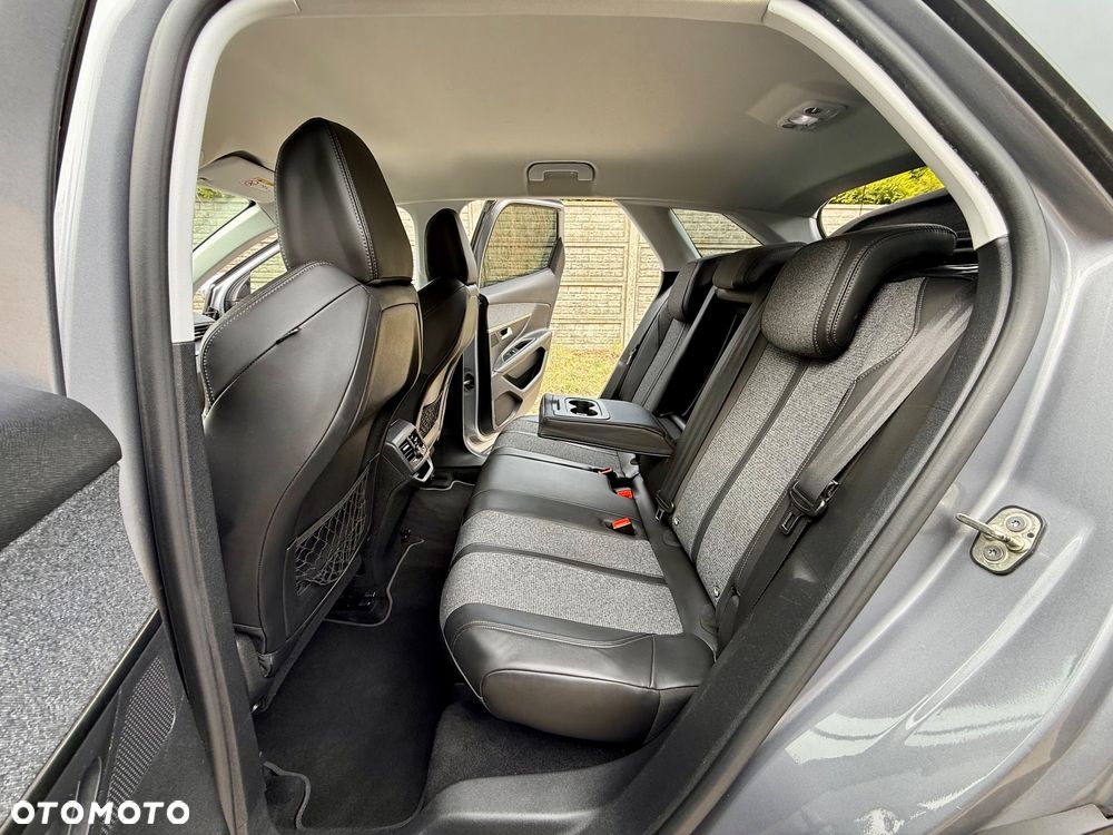 Peugeot 3008 BlueHDi 130 Stop & Start Allure - 17