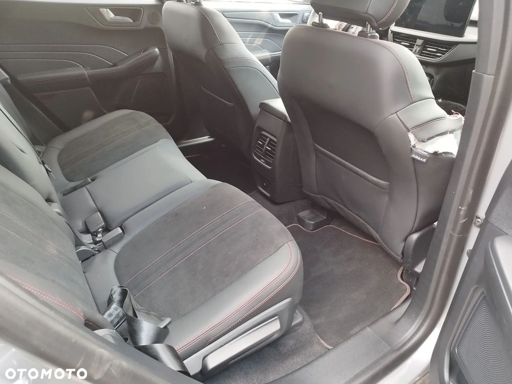 Ford Kuga 2.5 Duratec FHEV ST-LINE X - 17