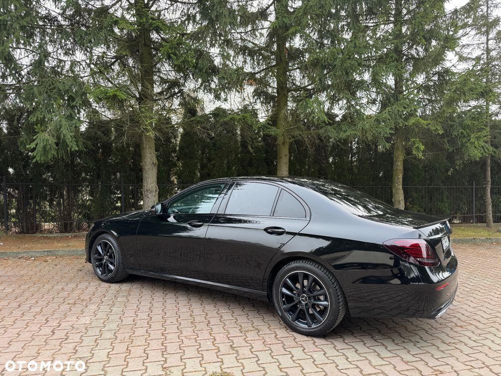 Mercedes-Benz Klasa E 220 d 9G-TRONIC - 6