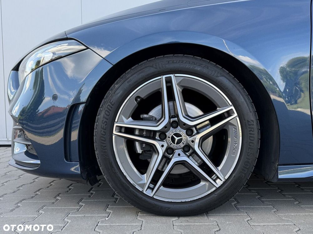Mercedes-Benz Klasa A 180 AMG Line 7G-DCT - 11