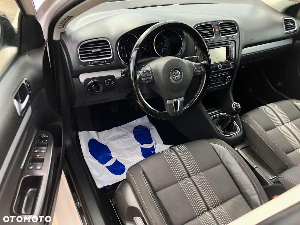 Volkswagen Golf 2.0 TDI DPF MATCH - 5