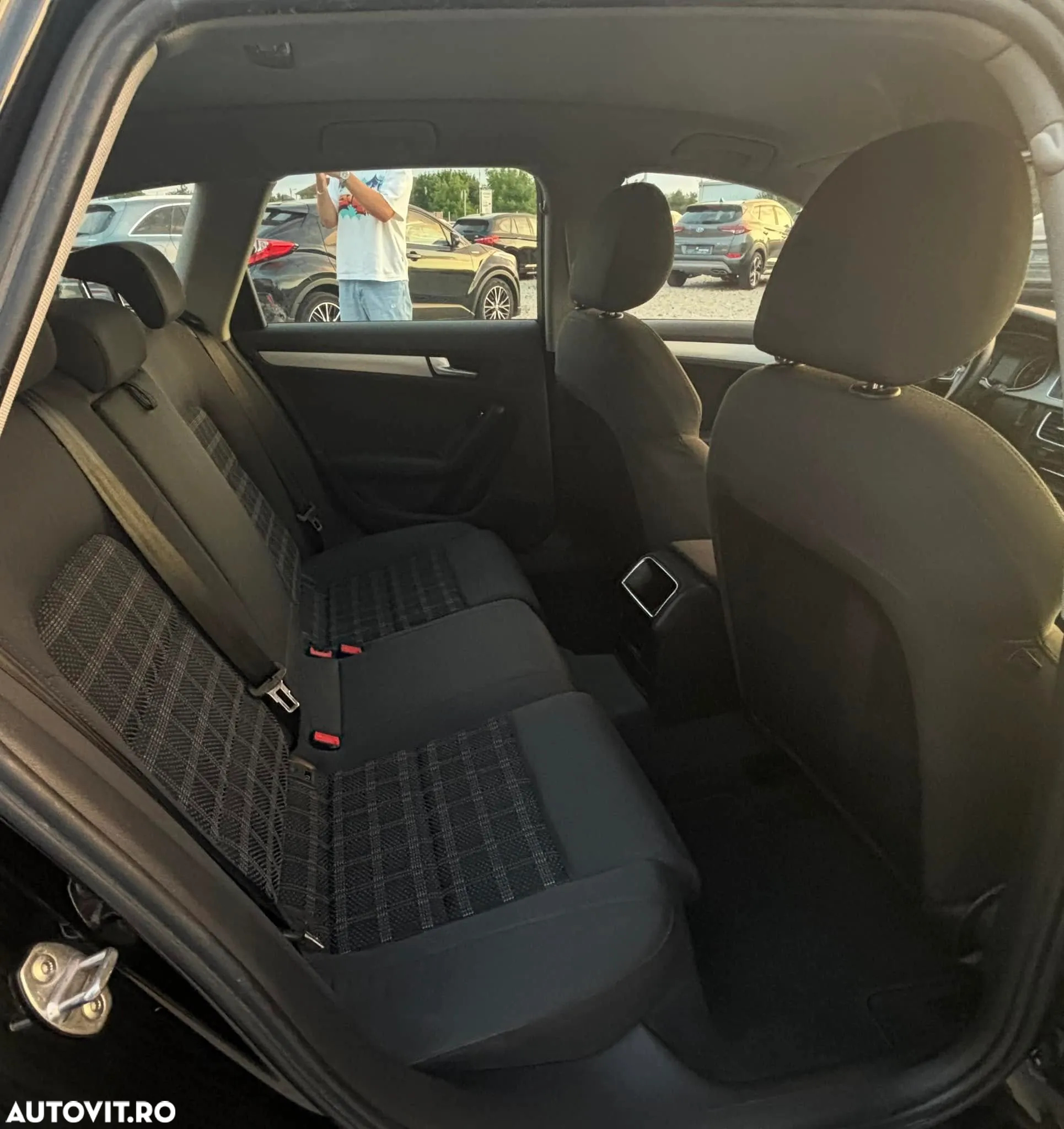 Audi A4 Avant 2.0 TDI DPF Ambition - 13
