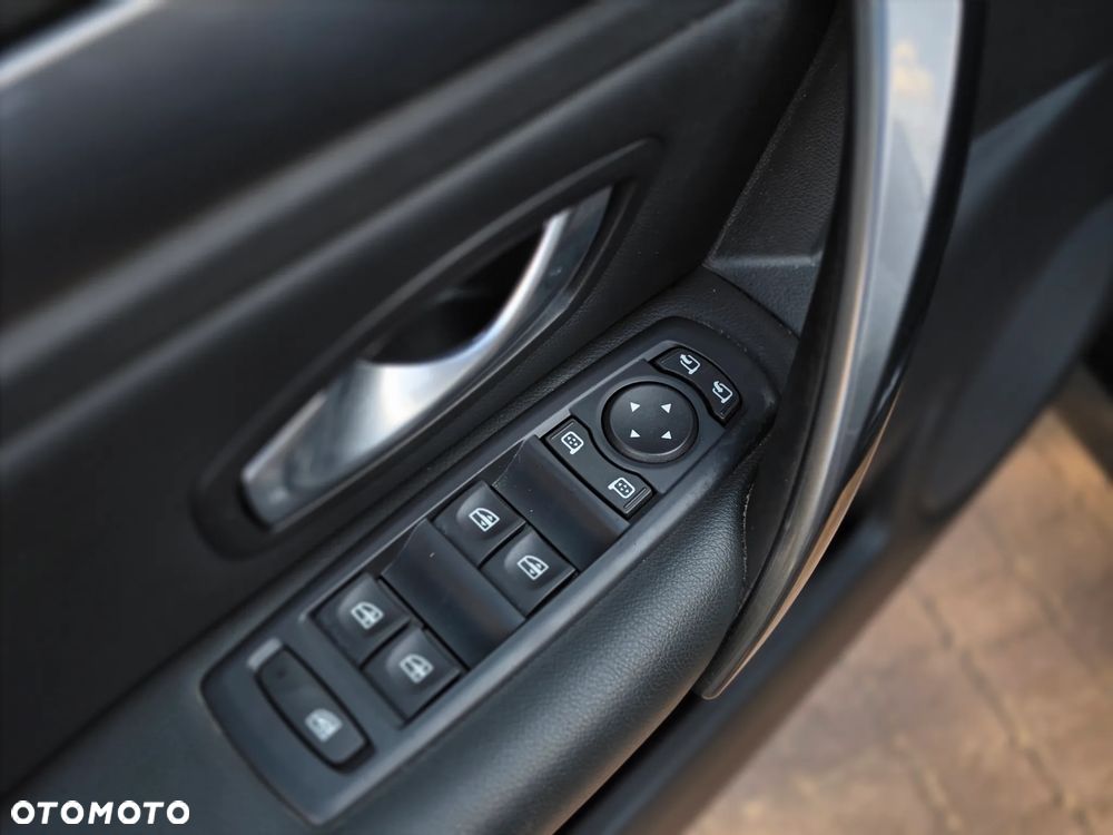 Renault Laguna - 16