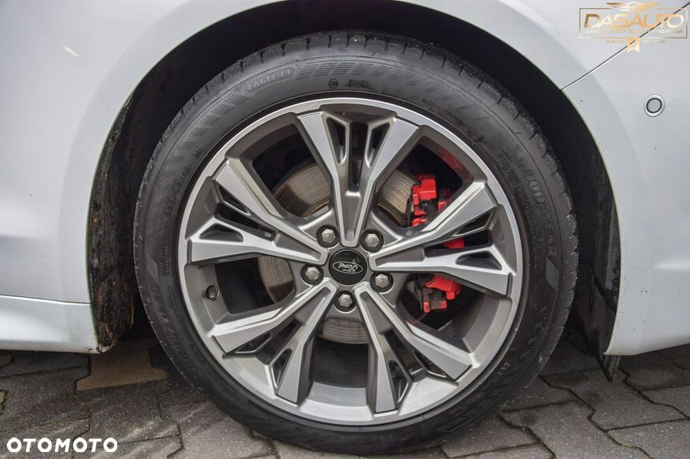 Ford Mondeo - 36