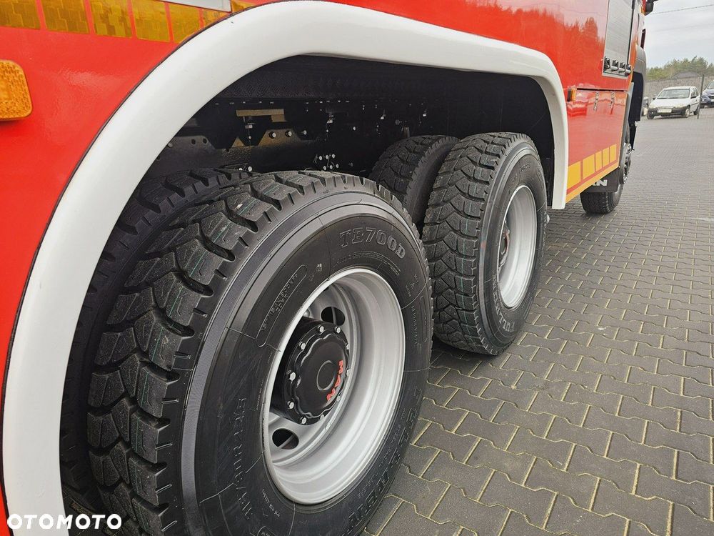 MAN TGS 26.440 6x6 9500 l woda + 950 piana Stolarczyk straż pożarna - 27