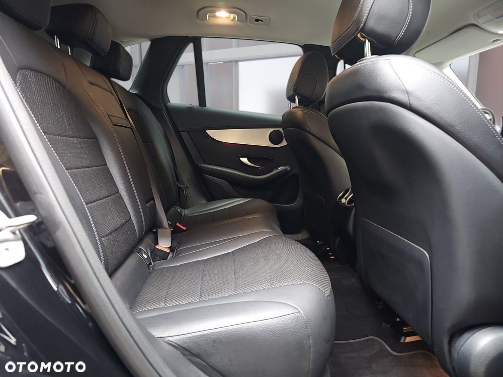 Mercedes-Benz GLC 220 d 4-Matic - 12
