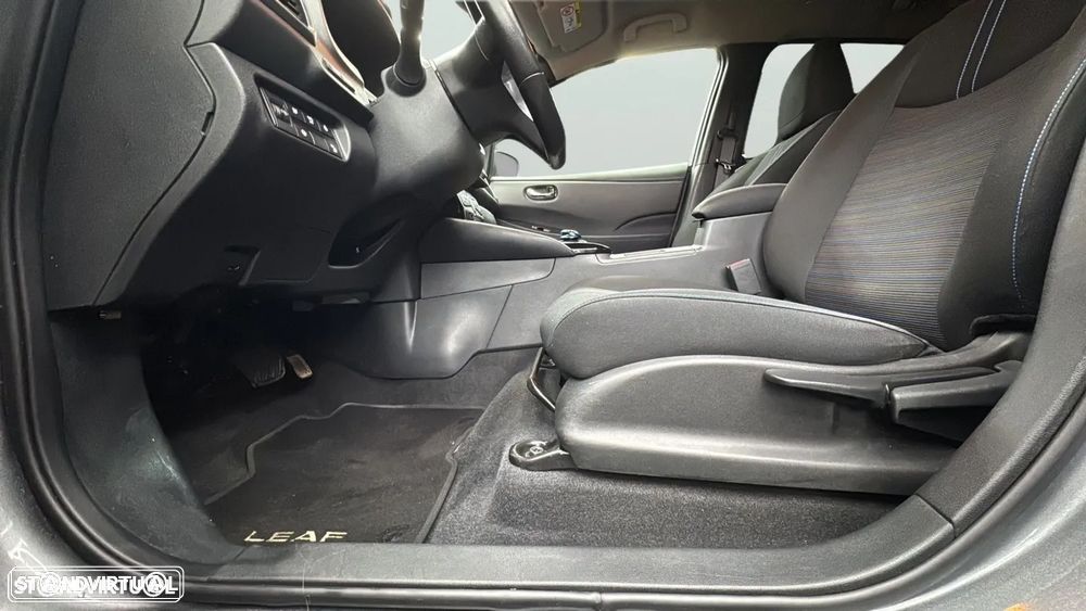 Nissan Leaf N-Connecta Full Led - 9