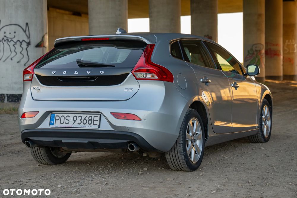 Volvo V40 - 2