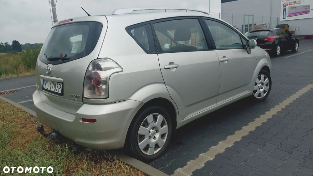 Toyota Corolla Verso 1.8 Premium + 7os MM - 14