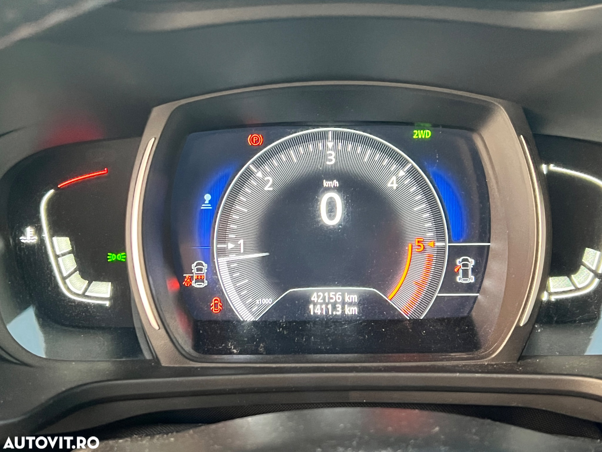 Renault Kadjar 1.6 DCI 4X4 Intens - 8